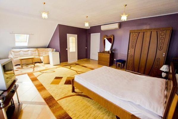 Morshynska Vezha Hotel Room photo